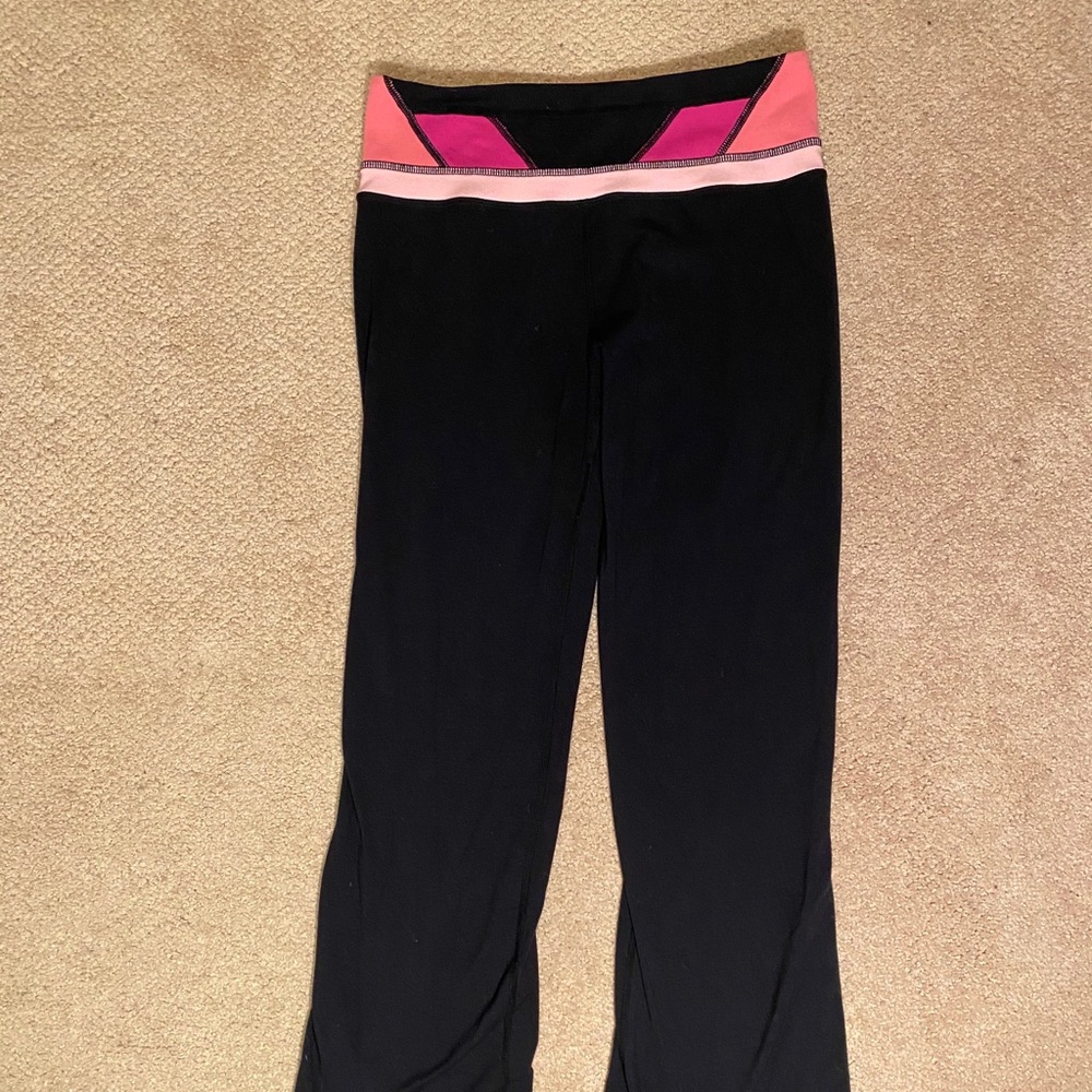 Lululemon Groove pant size 4